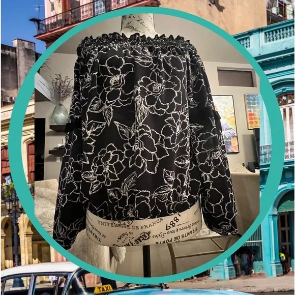 Vintage Havana Off or on Shoulder Top - Picture 6 of 15